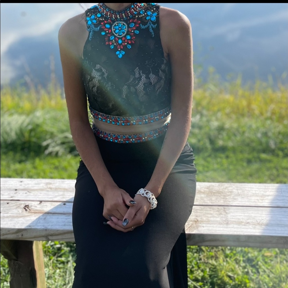 prom dress size 0 i used it for hoco once
